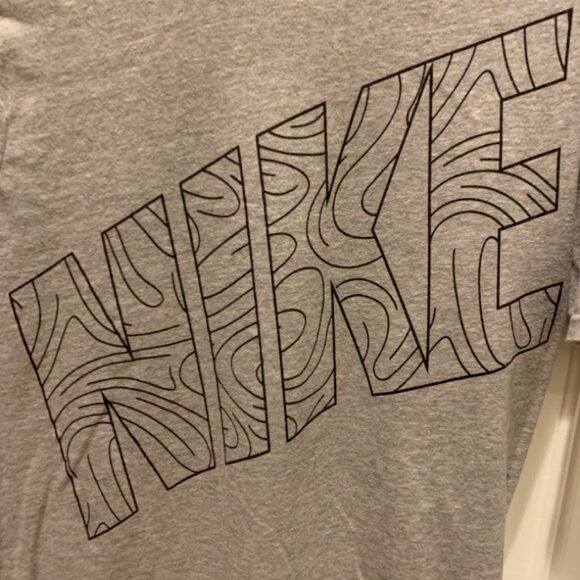 Nike  DRI-FIT Short Sleeve Grey T-Shirt Mens Size Small Athletic Cut - Picture 2 of 4